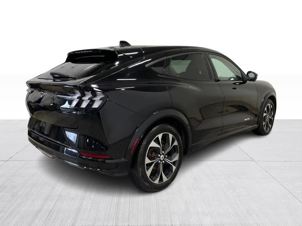 Ford Mustang Mach-E 4X4* LONG RANGE* 360 КАМЕРИ* ПОДГРЕВ* ПАНОРАМА, снимка 6 - Автомобили и джипове - 54623285