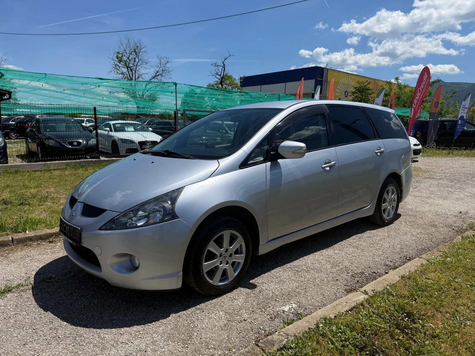 Mitsubishi Grandis 2.4 Бензин/164 коня /7 места