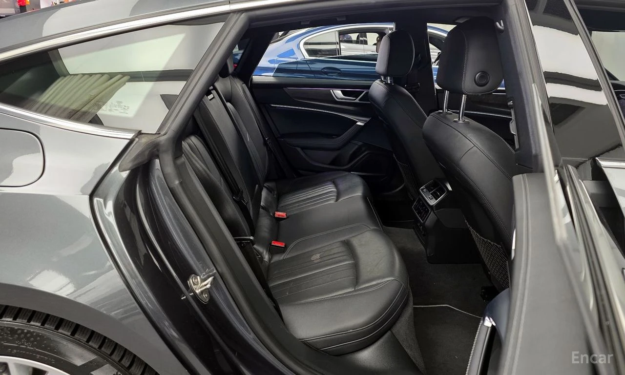 Audi A7 45 TDI Quattro Premium* S Line* DISTRONIC* B&O* , снимка 15 - Автомобили и джипове - 54998133