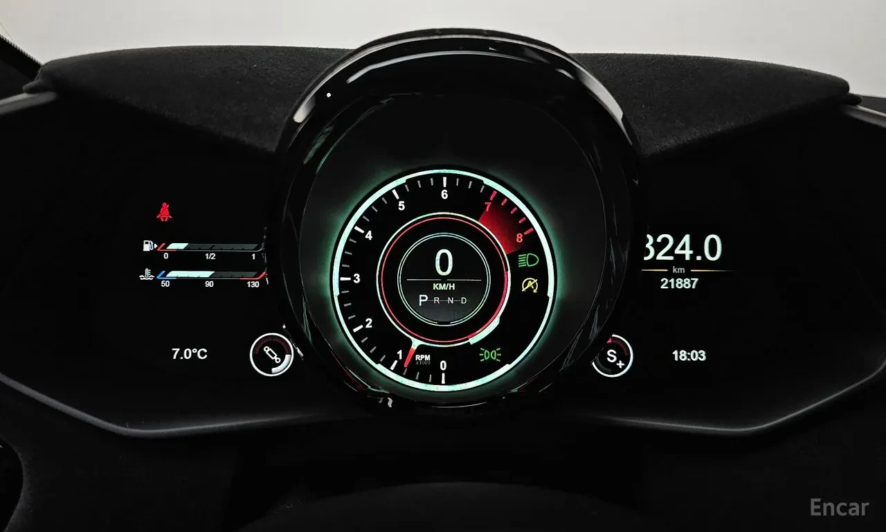 Aston Martin V8 Vantage Bang & Olufsen* Adaptive Damping* , снимка 6 - Автомобили и джипове - 56020667