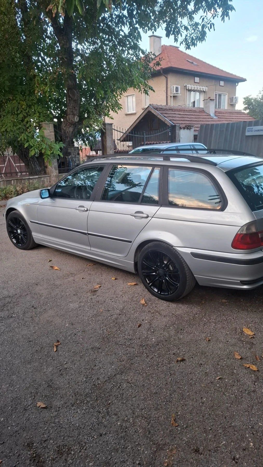 BMW 320, снимка 4 - Автомобили и джипове - 56132731