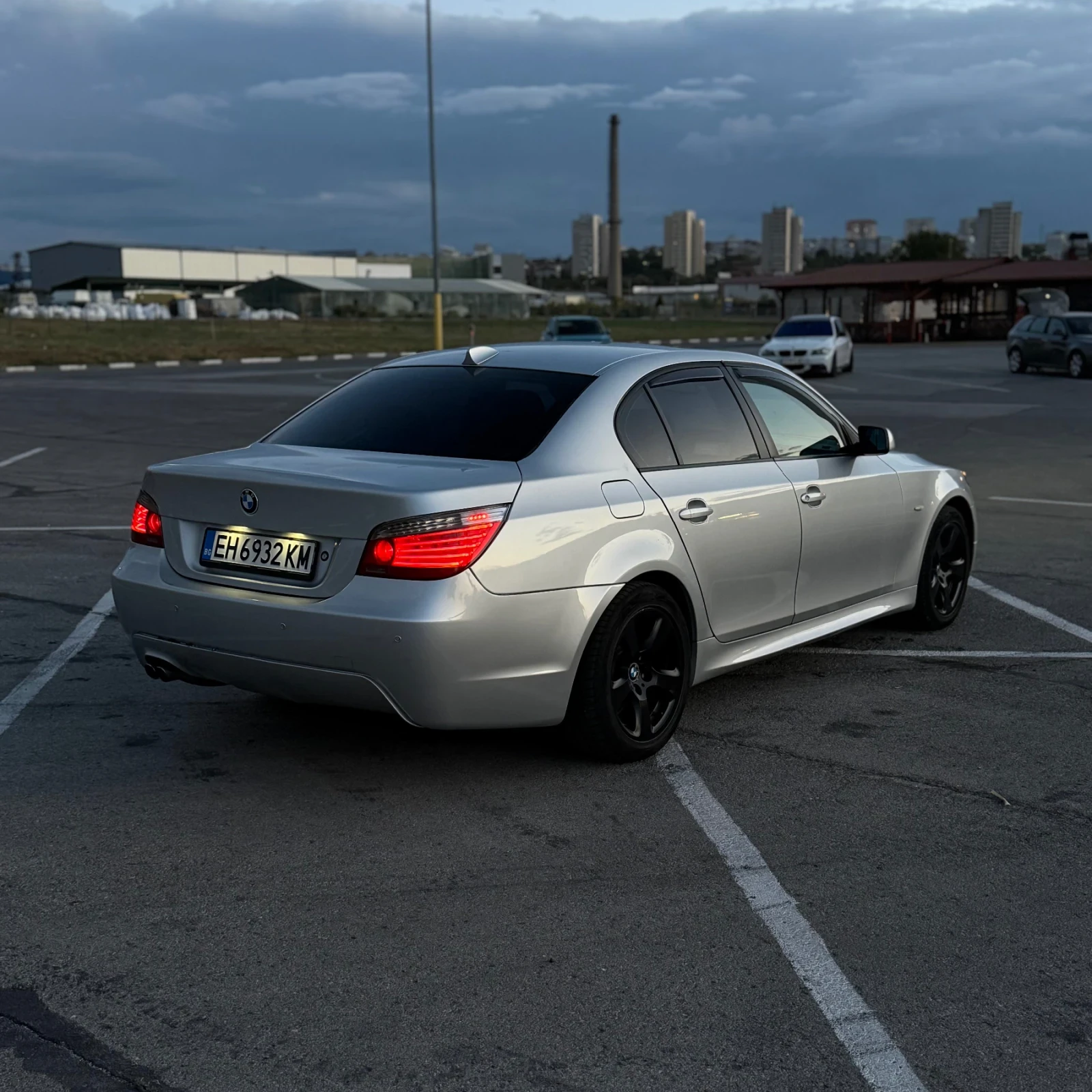 BMW 525, снимка 3 - Автомобили и джипове - 56184935