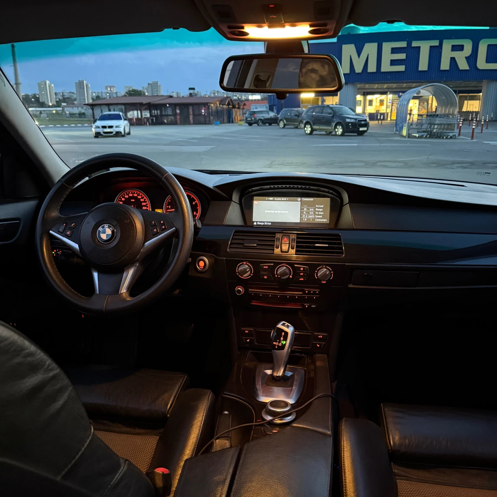 BMW 525, снимка 14 - Автомобили и джипове - 56184935