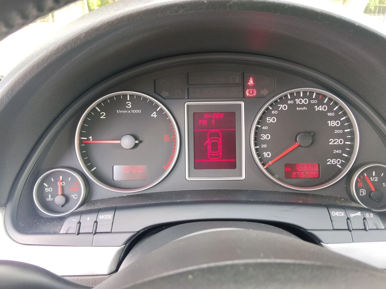 Audi A4 2.0 tdi застраховка, снимка 10 - Автомобили и джипове - 56244508