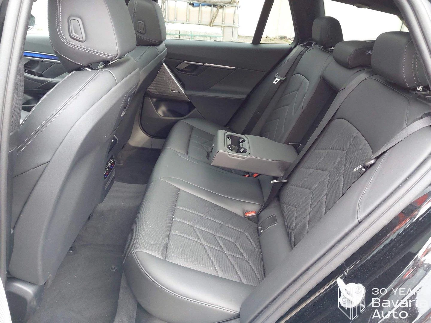 BMW 520 i Touring Steptronic, снимка 8 - Автомобили и джипове - 56439874