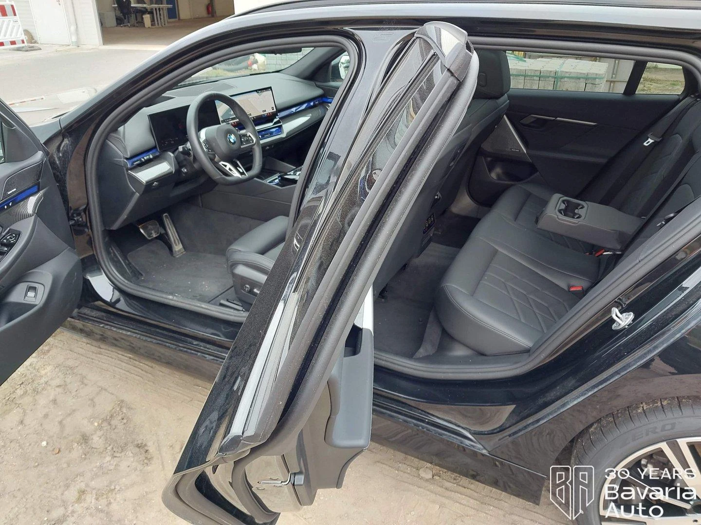 BMW 520 i Touring Steptronic, снимка 5 - Автомобили и джипове - 56439874