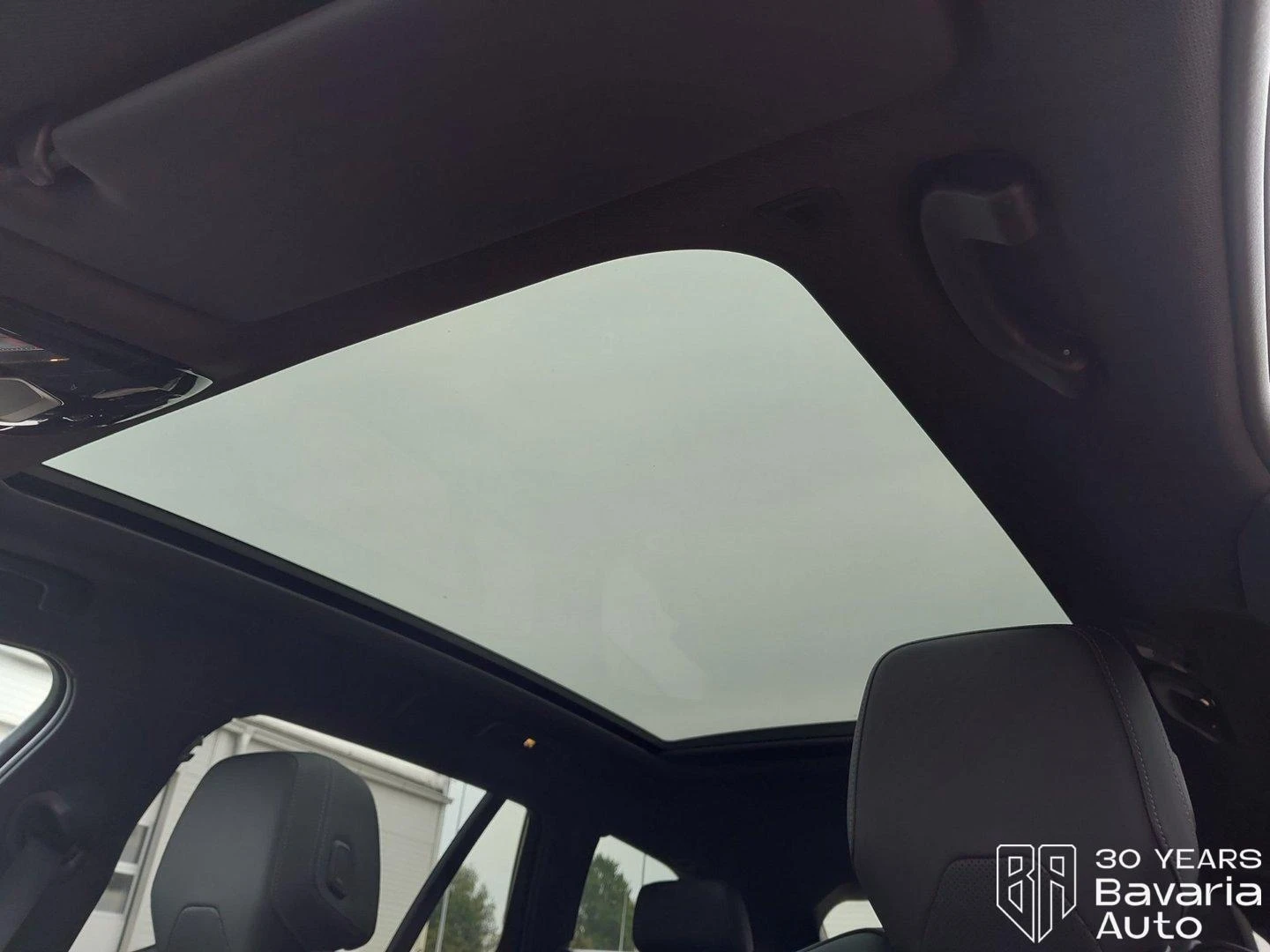 BMW 520 i Touring Steptronic, снимка 9 - Автомобили и джипове - 56439874
