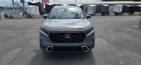 Honda Cr-v Touring AWD | CARFAX | АВТОФИНАНСИРАНЕ, снимка 2