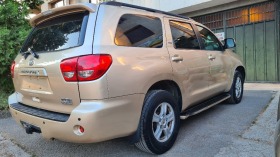 Toyota Sequoia 5.7 SR5 4х4, снимка 3