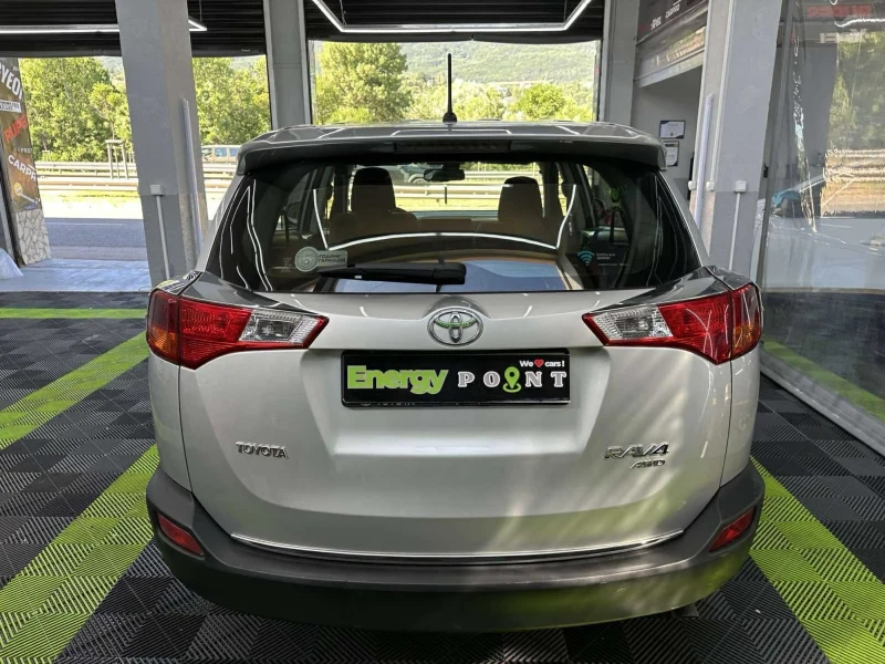 Toyota Rav4, снимка 4 - Автомобили и джипове - 53112344