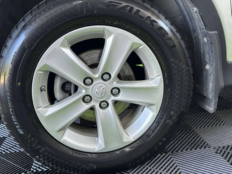 Toyota Rav4, снимка 6 - Автомобили и джипове - 53112344