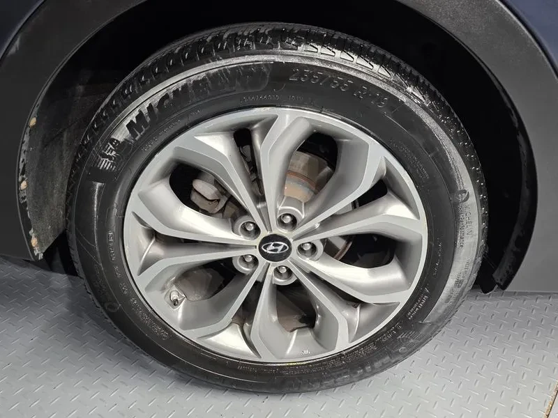 Hyundai Santa fe 2.2 2WD EXCLUSIVE, снимка 4 - Автомобили и джипове - 56354144