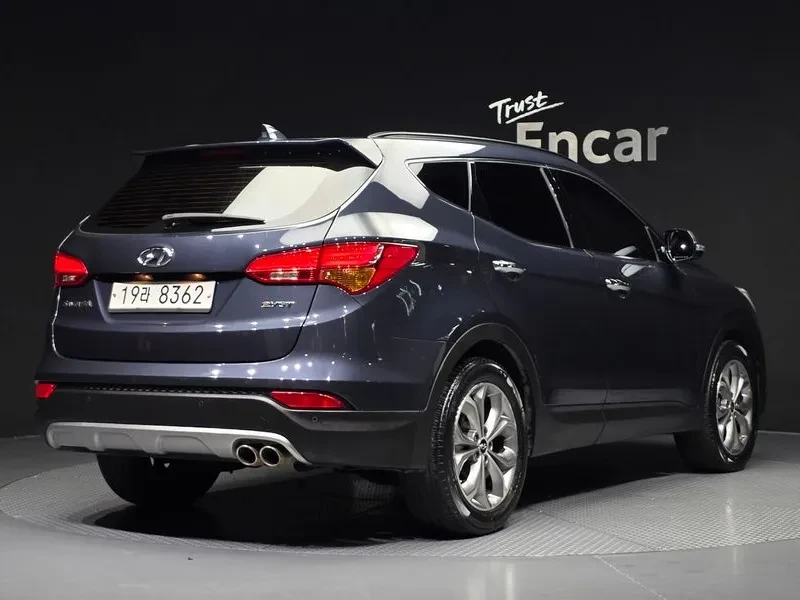 Hyundai Santa fe 2.2 2WD EXCLUSIVE, снимка 2 - Автомобили и джипове - 56354144