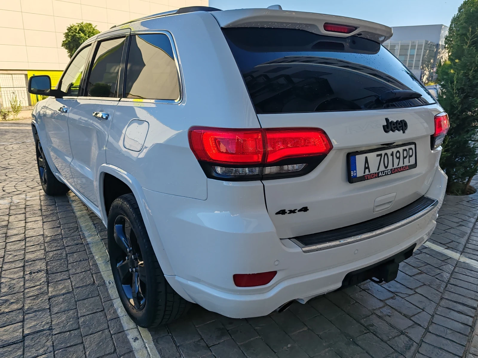 Jeep Grand cherokee 5.7 Overland EURO6 - изображение 5