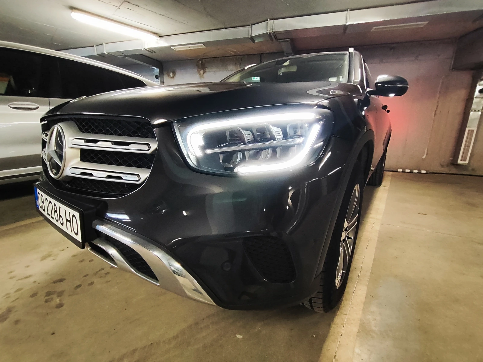 Mercedes-Benz GLC 200 4Matic * Hybrid * Leather * LED * NAVI - изображение 7
