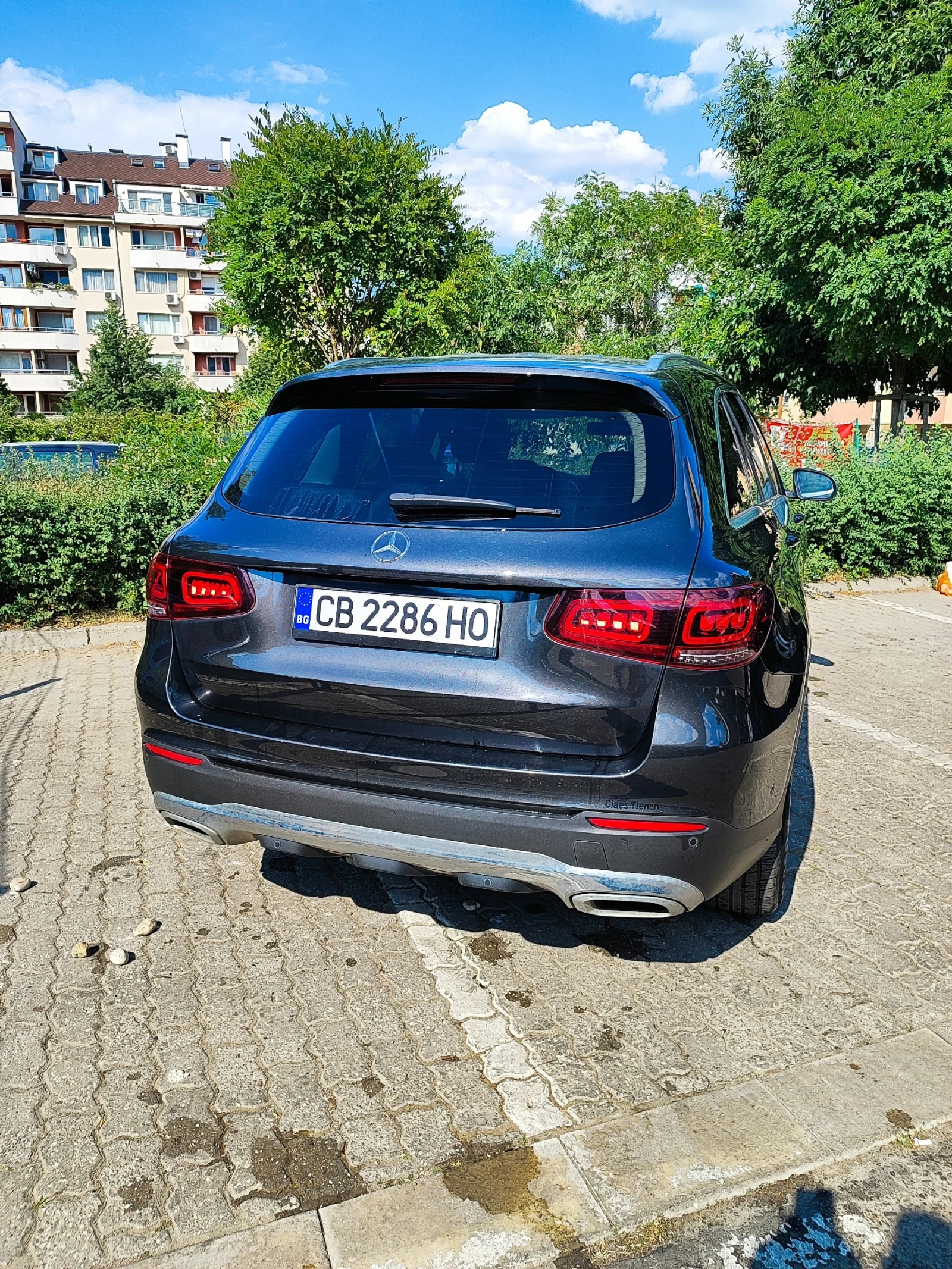 Mercedes-Benz GLC 200 4Matic * Hybrid * Leather * LED * NAVI - изображение 3