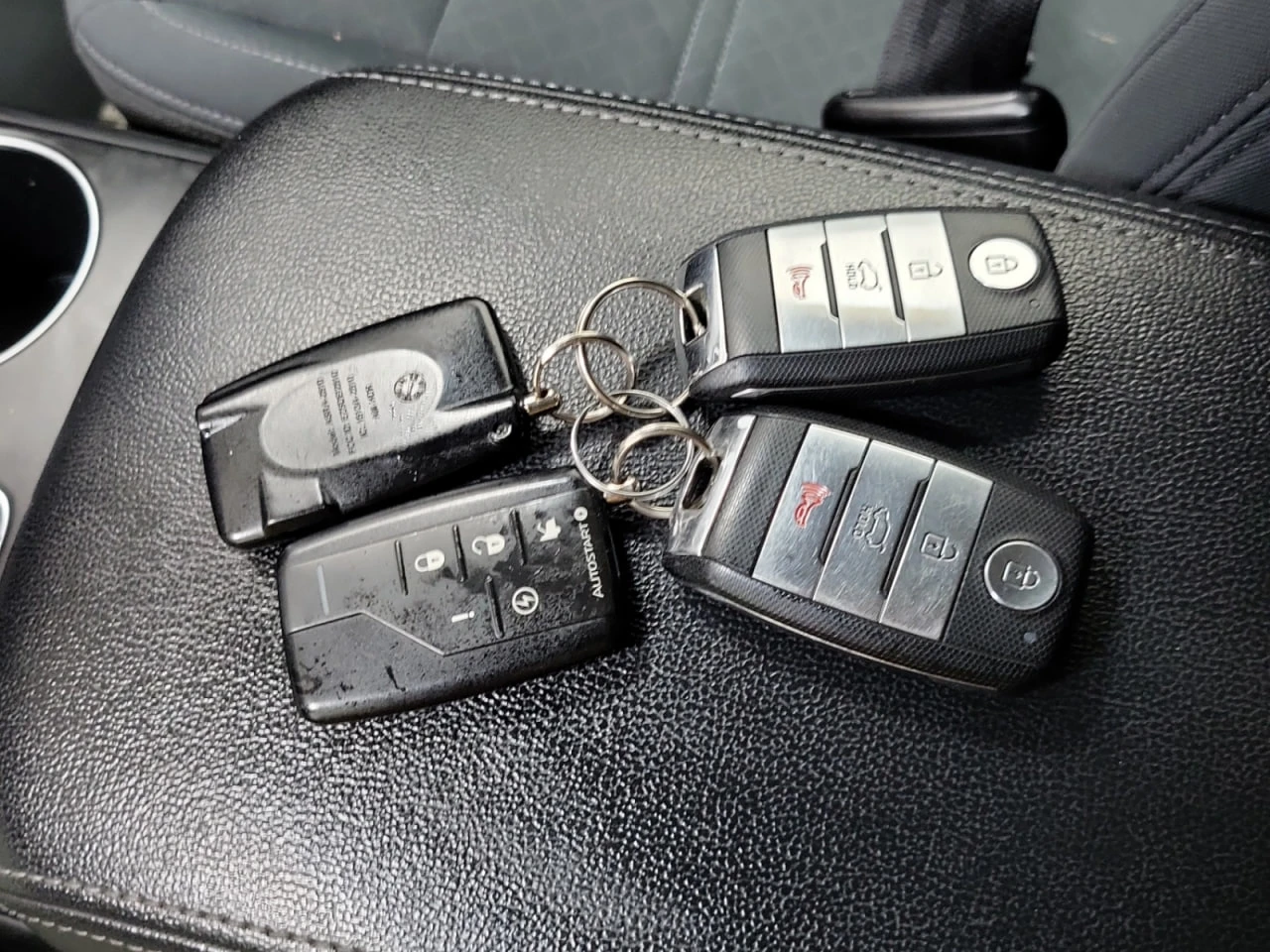 Kia Sorento *  *    *   *  | Mobile.bg   12