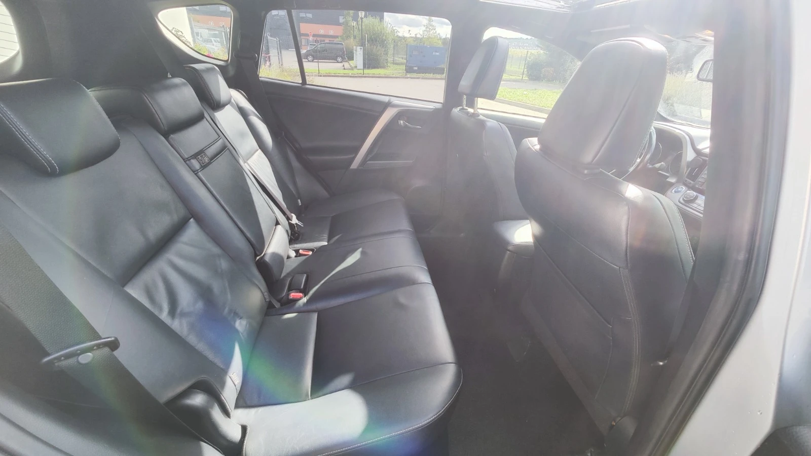 Toyota Rav4  - изображение 6