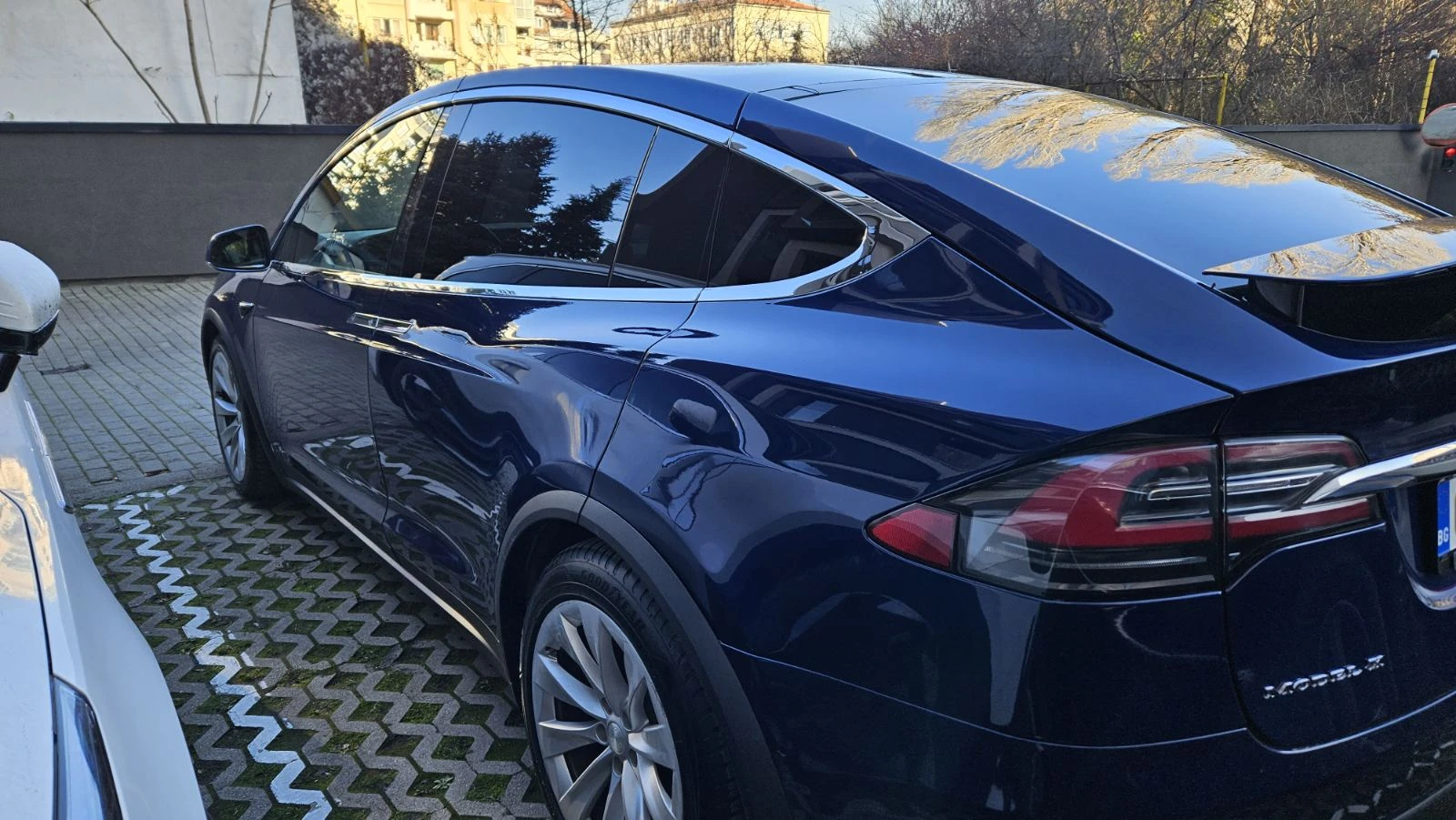Tesla Model X, снимка 5 - Автомобили и джипове - 53722932