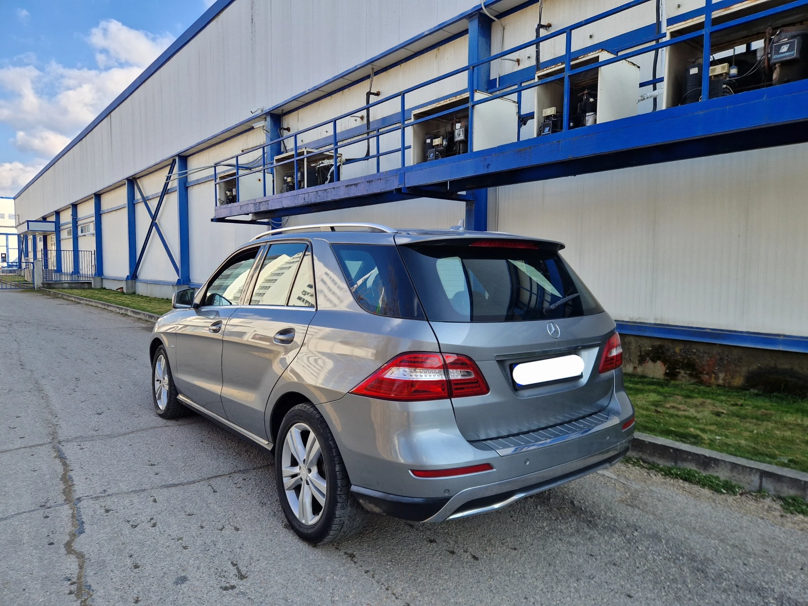 Mercedes-Benz ML 350 Подгрев 2ключа, снимка 4 - Автомобили и джипове - 53848222