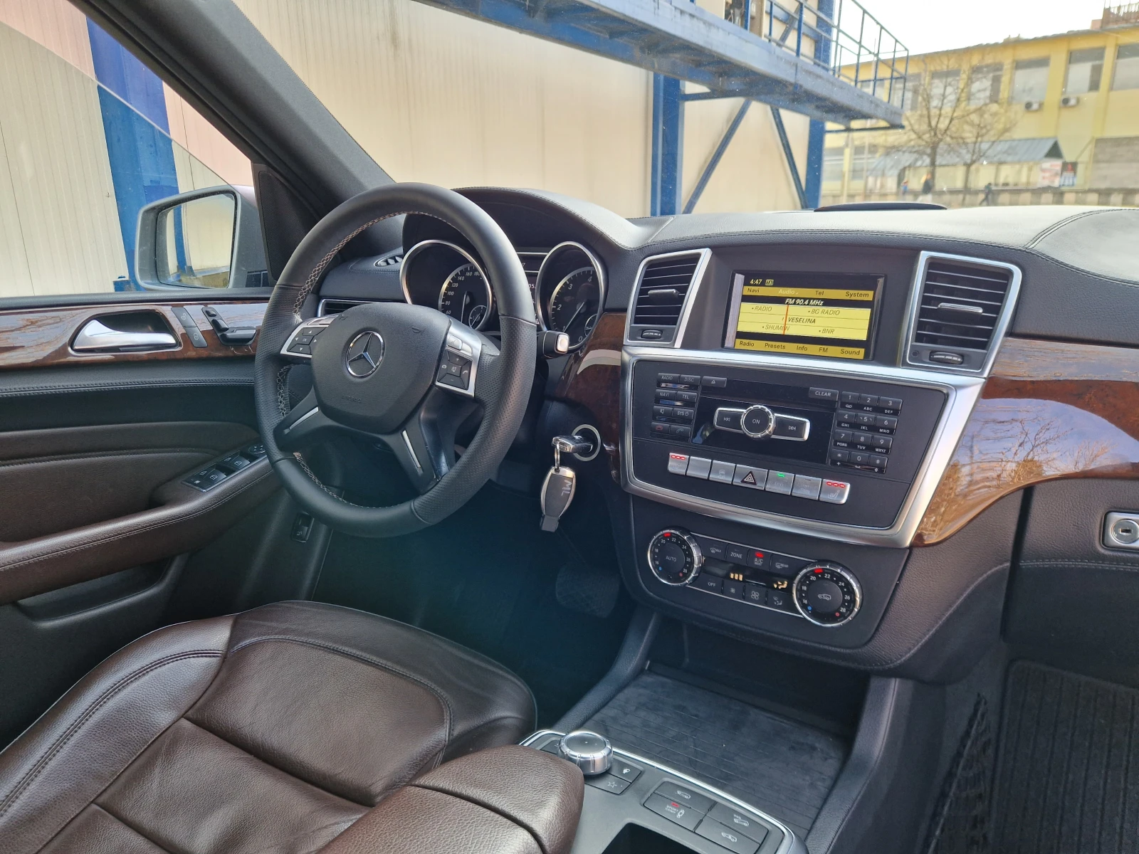 Mercedes-Benz ML 350 Подгрев 2ключа, снимка 10 - Автомобили и джипове - 53848222