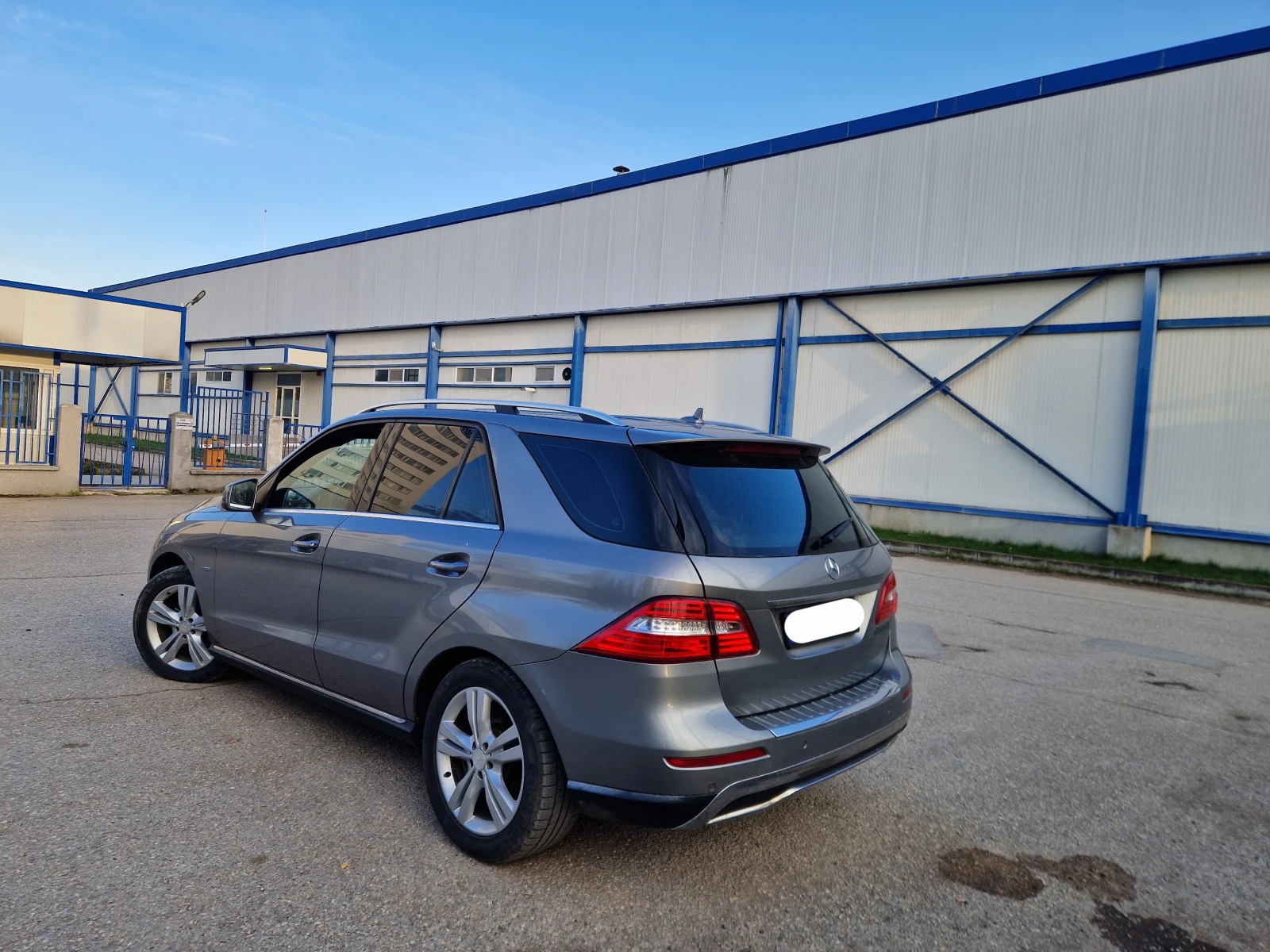 Mercedes-Benz ML 350 Лизинг Подгрев 2ключа, снимка 4 - Автомобили и джипове - 53848222