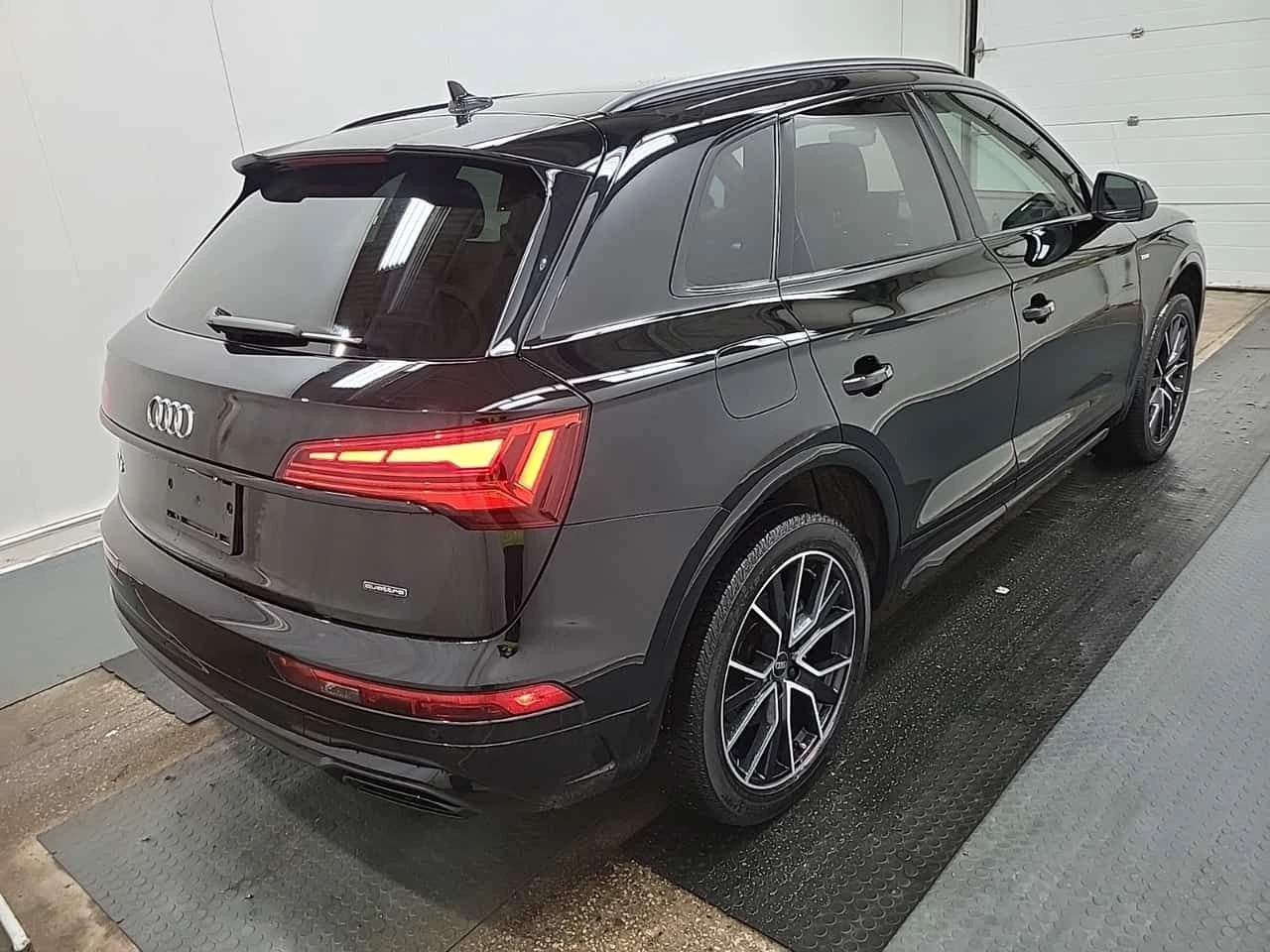 Audi Q5 * S LINE PRESTIGE | DISTRONIC| MATRIX| PANORAMA, снимка 3 - Автомобили и джипове - 54183857