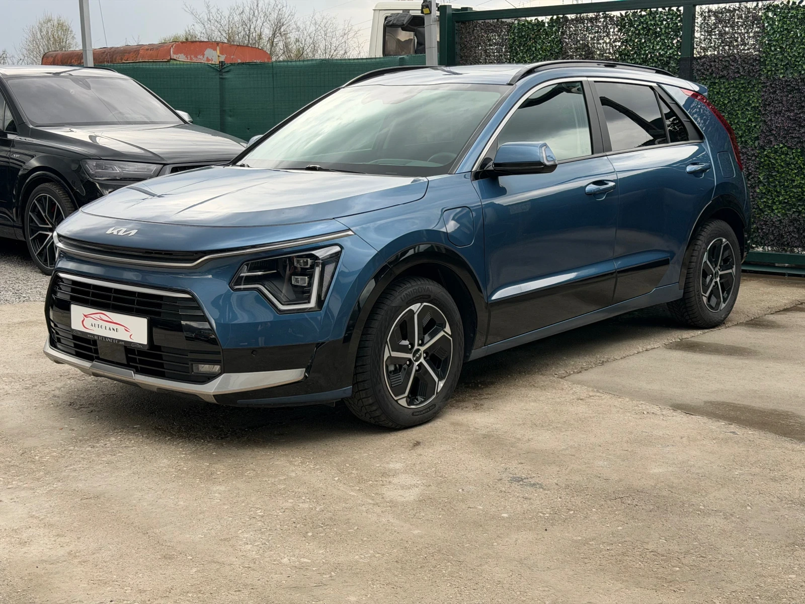 Kia Niro Plug-in Hybrid/LED/NAV/KEYLESS/CAM/СОБСТВЕН ЛИЗИНГ, снимка 3 - Автомобили и джипове - 54237288