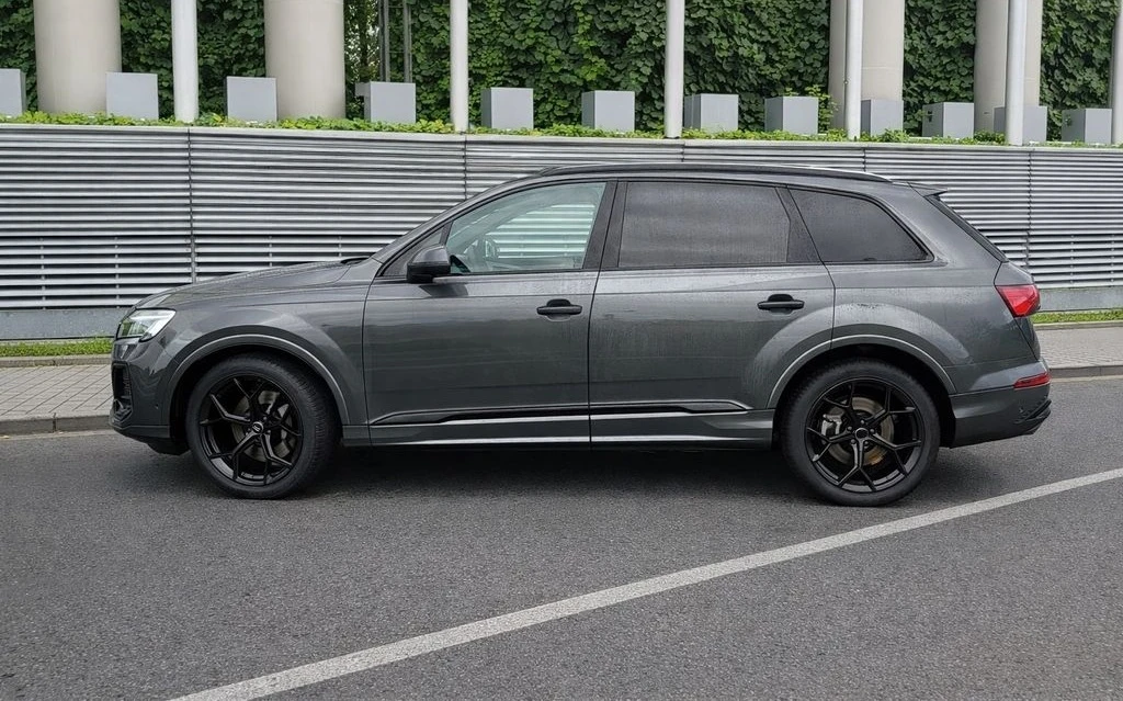Audi Q7 45TDI Quattro S-Line, снимка 3 - Автомобили и джипове - 54421244