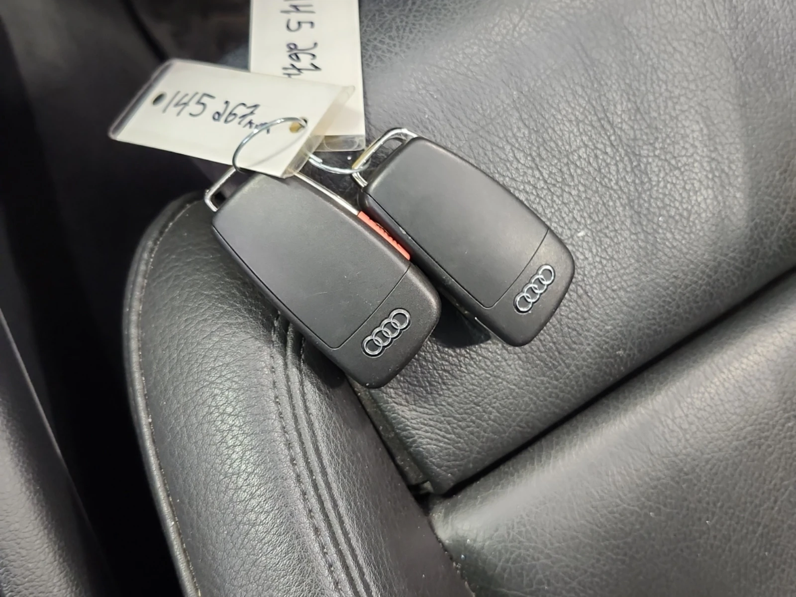 Audi Q3  2.0 TFSI quattro Technik Tiptronic, снимка 14 - Автомобили и джипове - 54484553