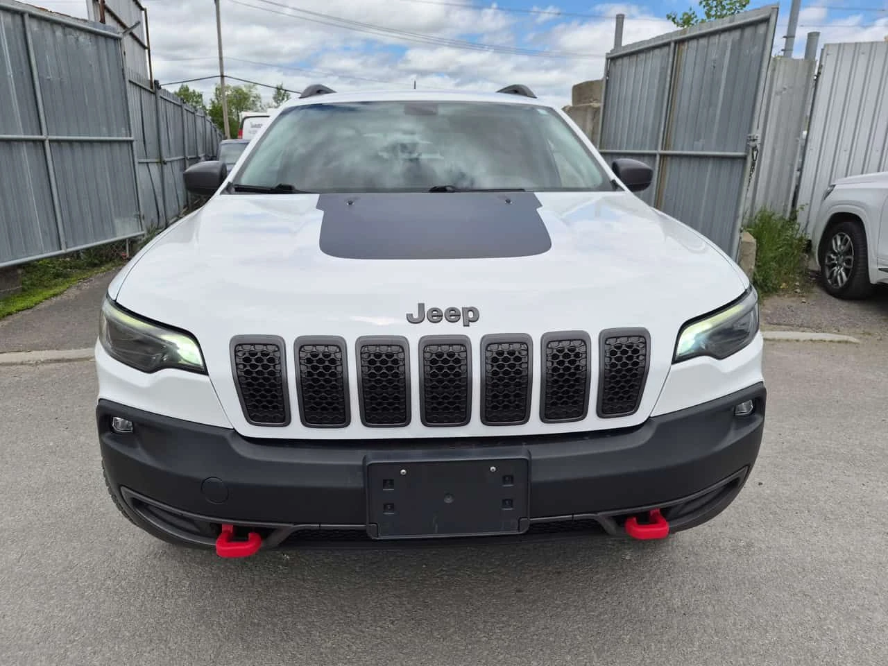 Jeep Cherokee * TRAILHAWK * 2 КЛЮЧА * ПОДГРЕВИ * CARFAX, снимка 6 - Автомобили и джипове - 54755437
