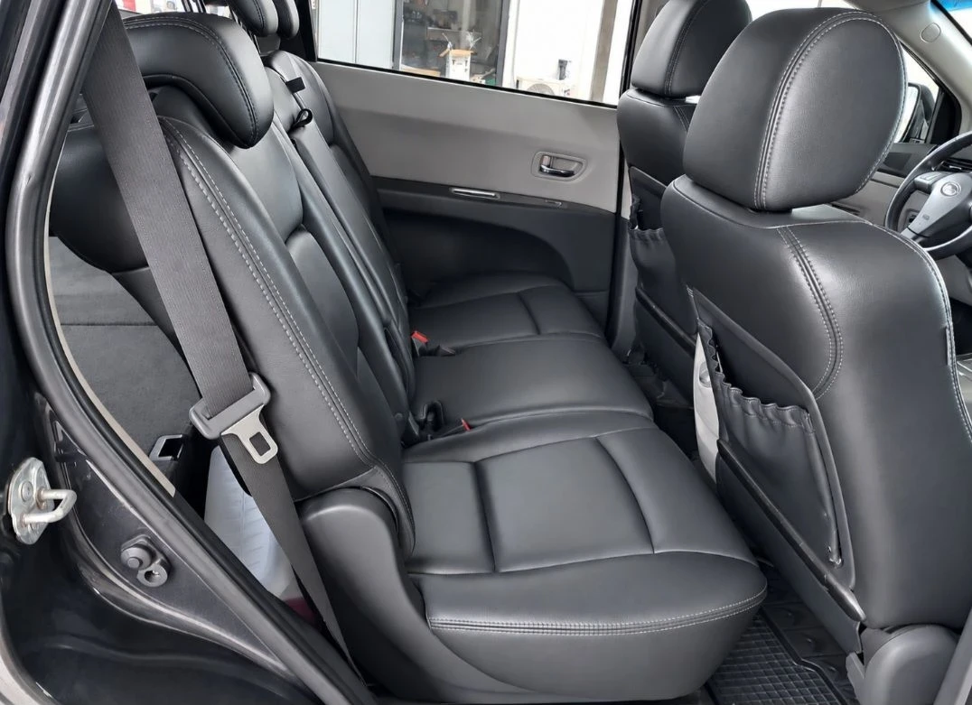 Subaru B9 tribeca  3.6 BOXER FULL | ПЕРФЕКТЕН | УНИКАТ | БЕЗ АНАЛОГ, снимка 13 - Автомобили и джипове - 56088845