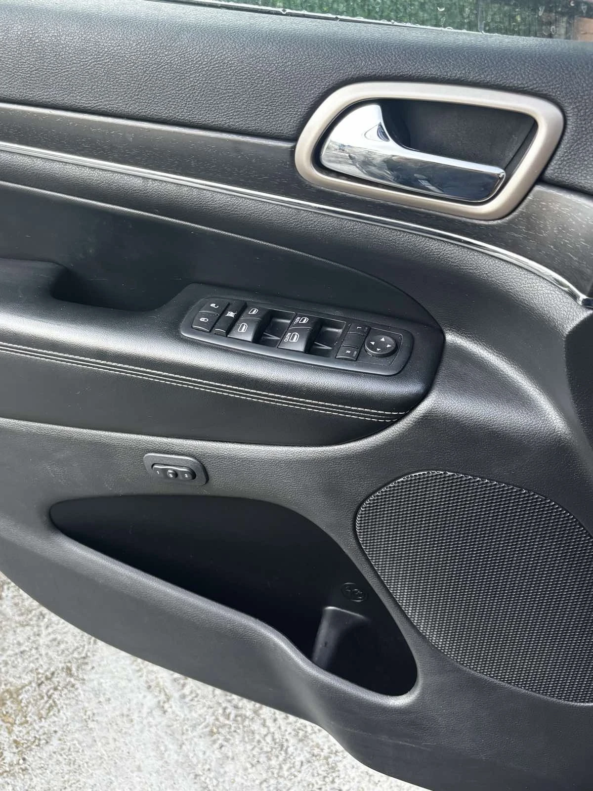 Jeep Grand cherokee, снимка 8 - Автомобили и джипове - 55211200