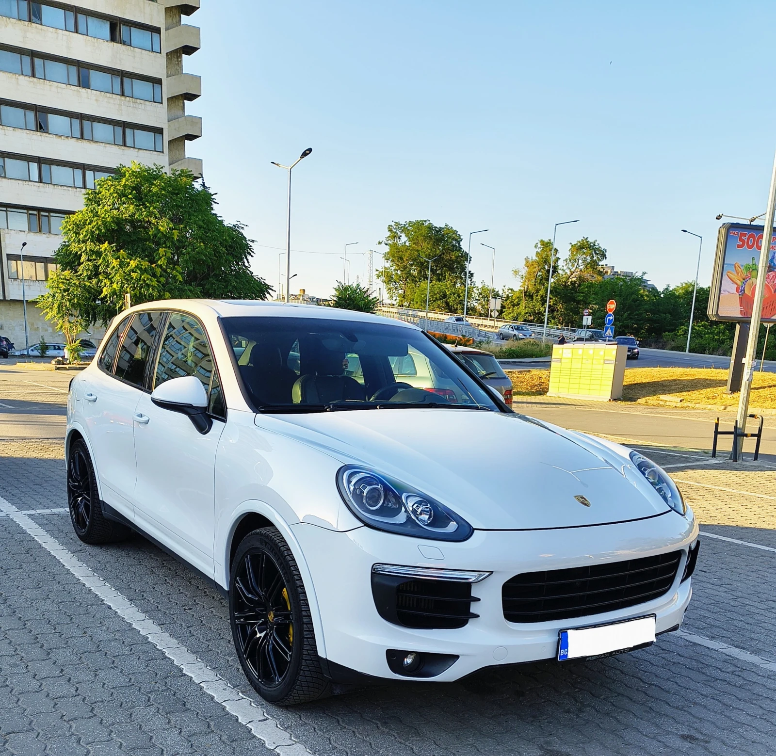 Porsche Cayenne, снимка 2 - Автомобили и джипове - 55396973