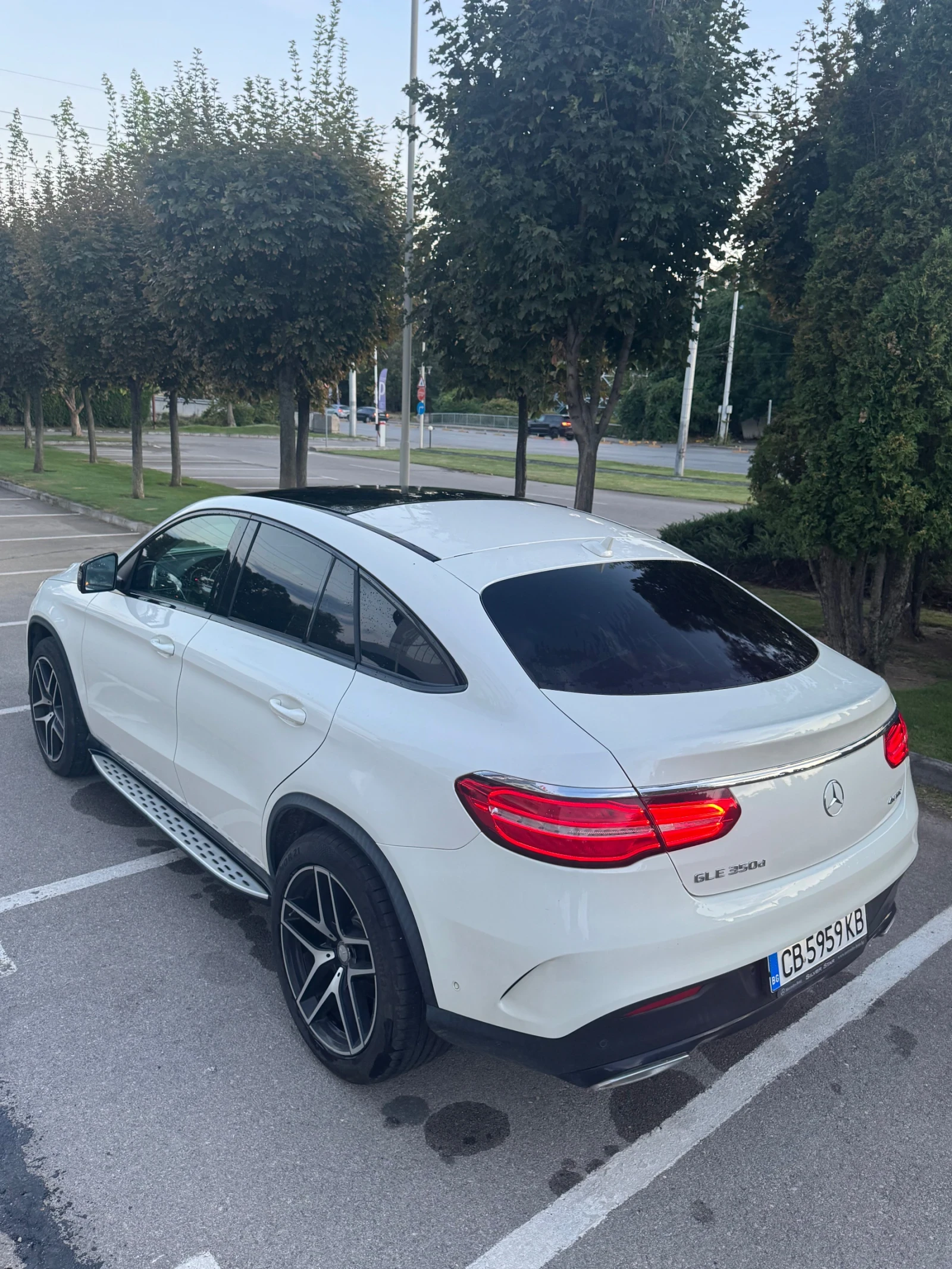 Mercedes-Benz GLE 350, снимка 8 - Автомобили и джипове - 56082977