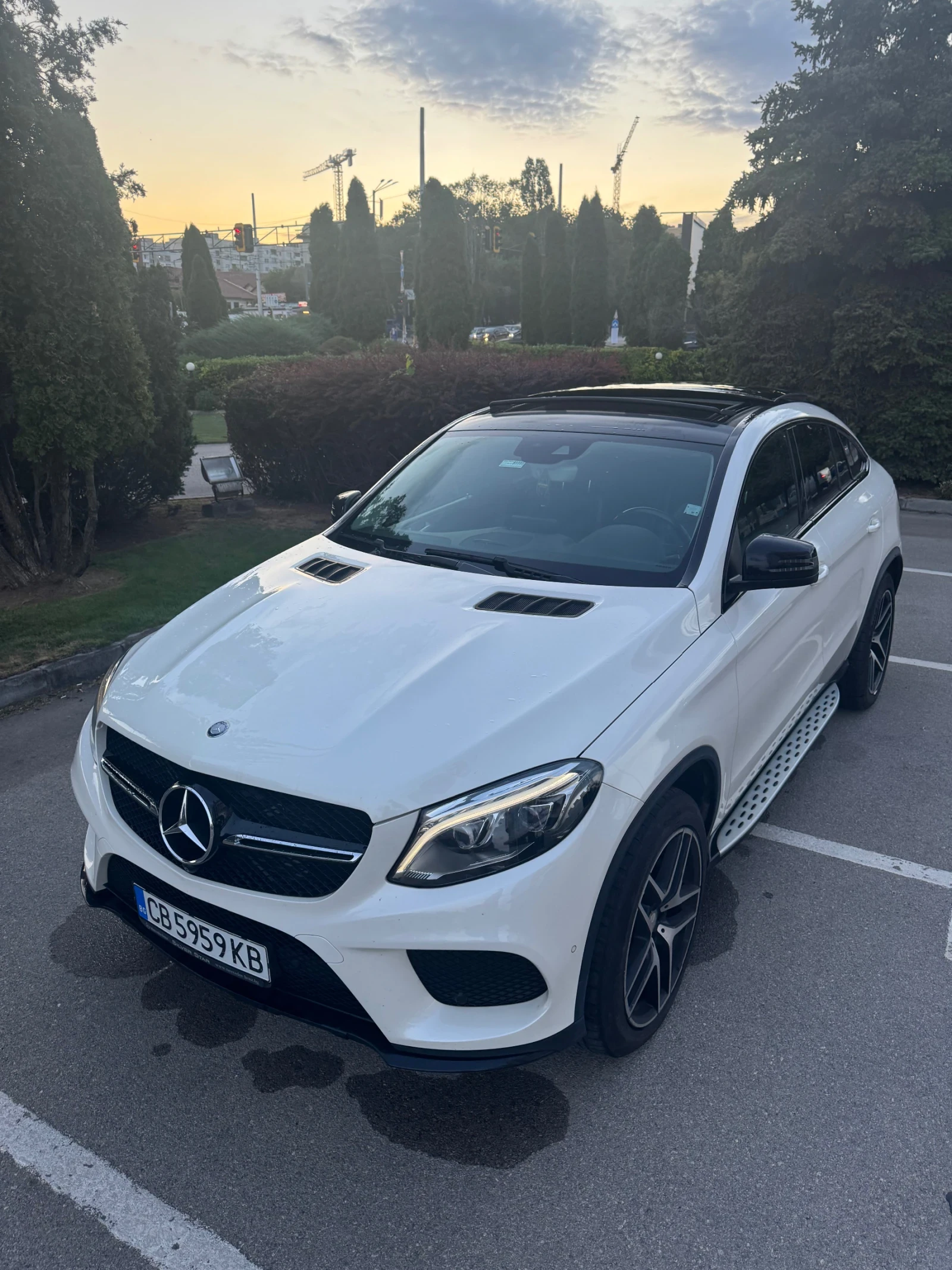 Mercedes-Benz GLE 350, снимка 15 - Автомобили и джипове - 56082977