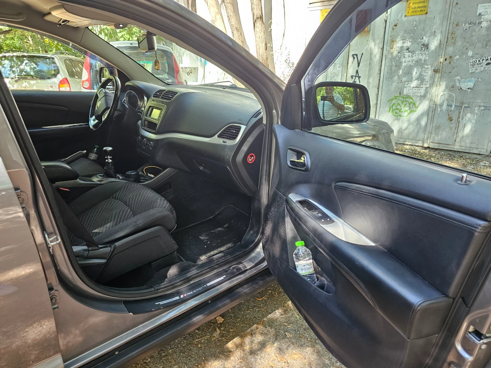 Fiat Freemont 2.0, 170 кс, предно, снимка 9 - Автомобили и джипове - 56112716