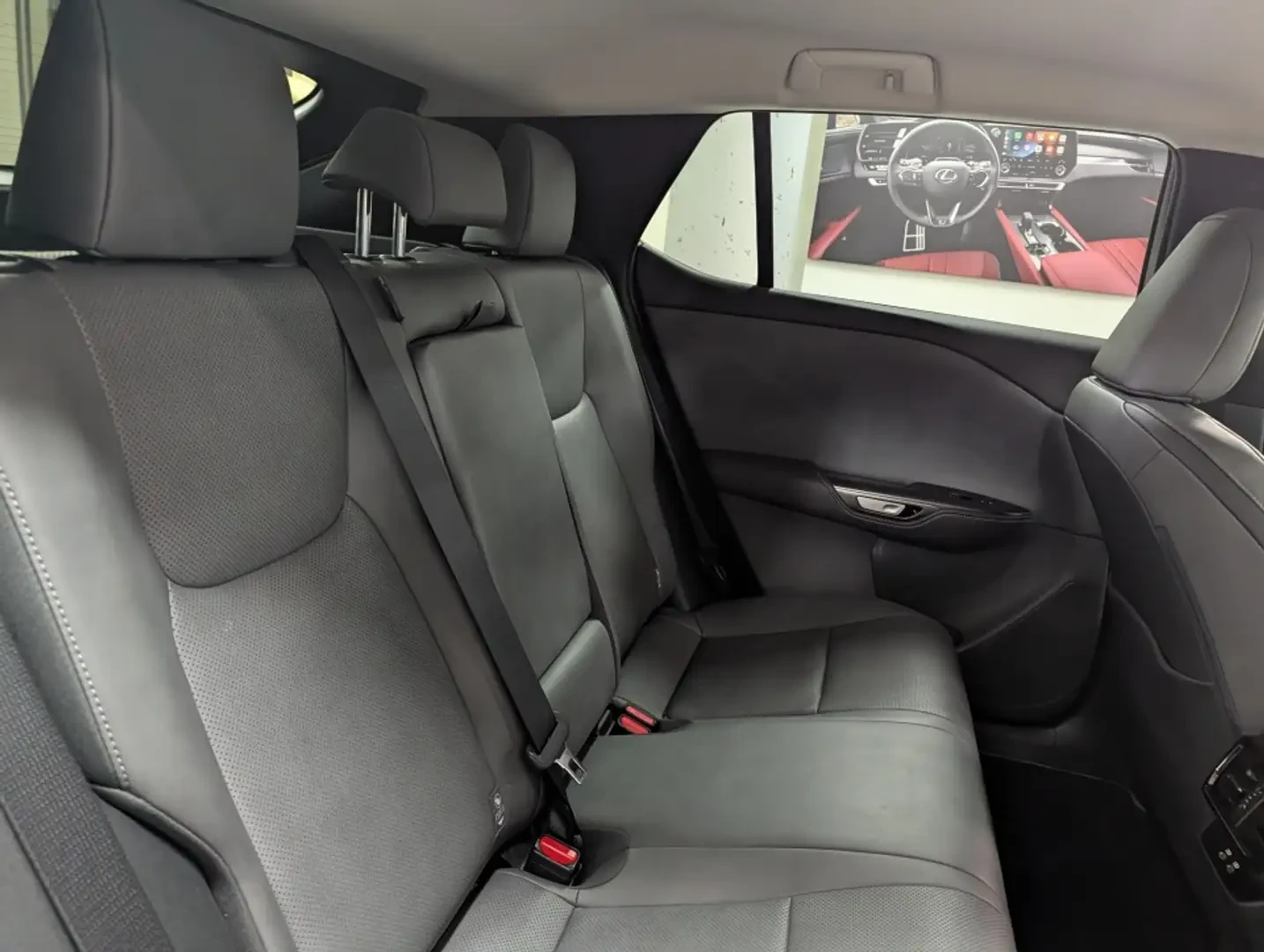 Lexus RZ 450e SIGNATURE * FIRST CLASS* FULL MAX | Mobile.bg � ����������� 10