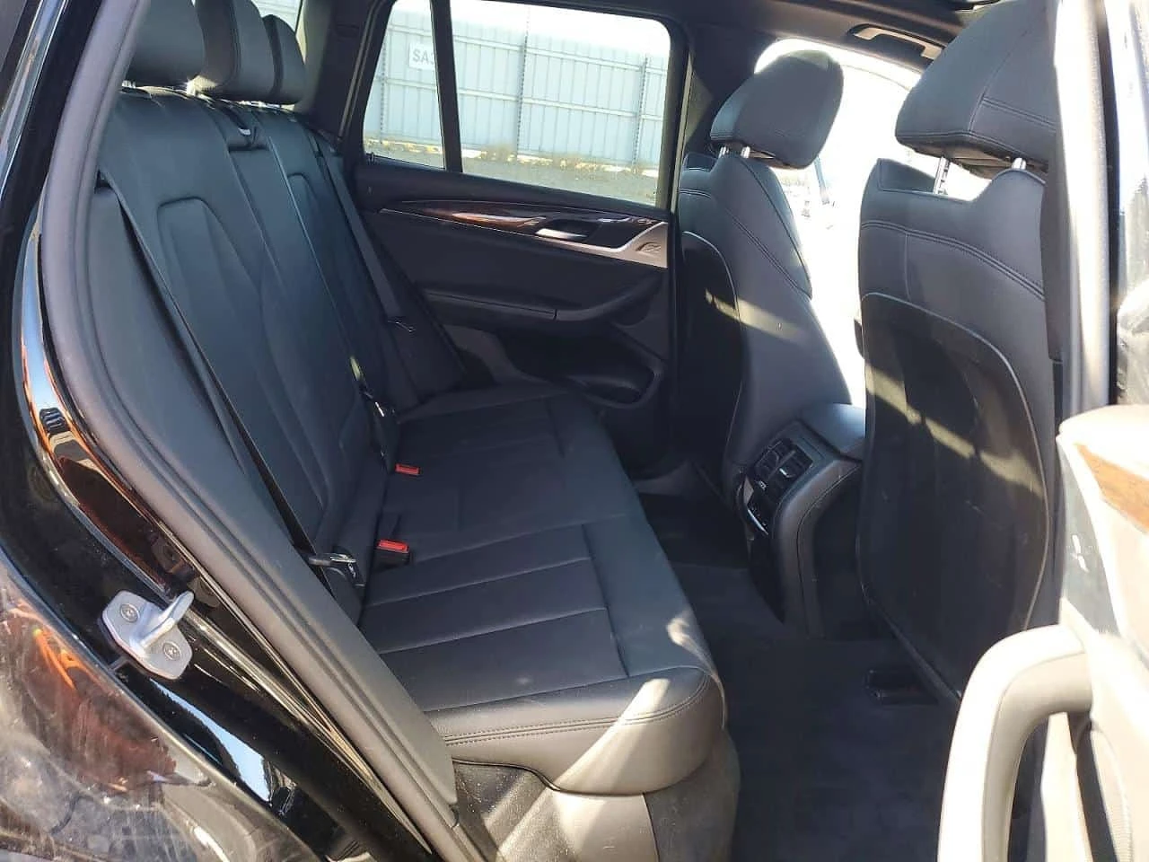 BMW X3 * xDrive30i * CARFAX * ����� �� ����������� | Mobile.bg � ����������� 11