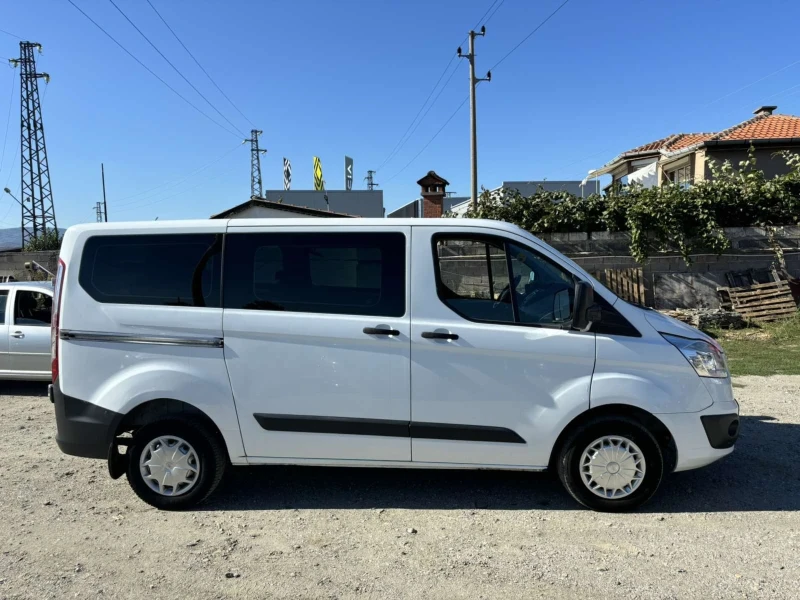 Ford Transit Custom, снимка 4 - Бусове и автобуси - 47409134