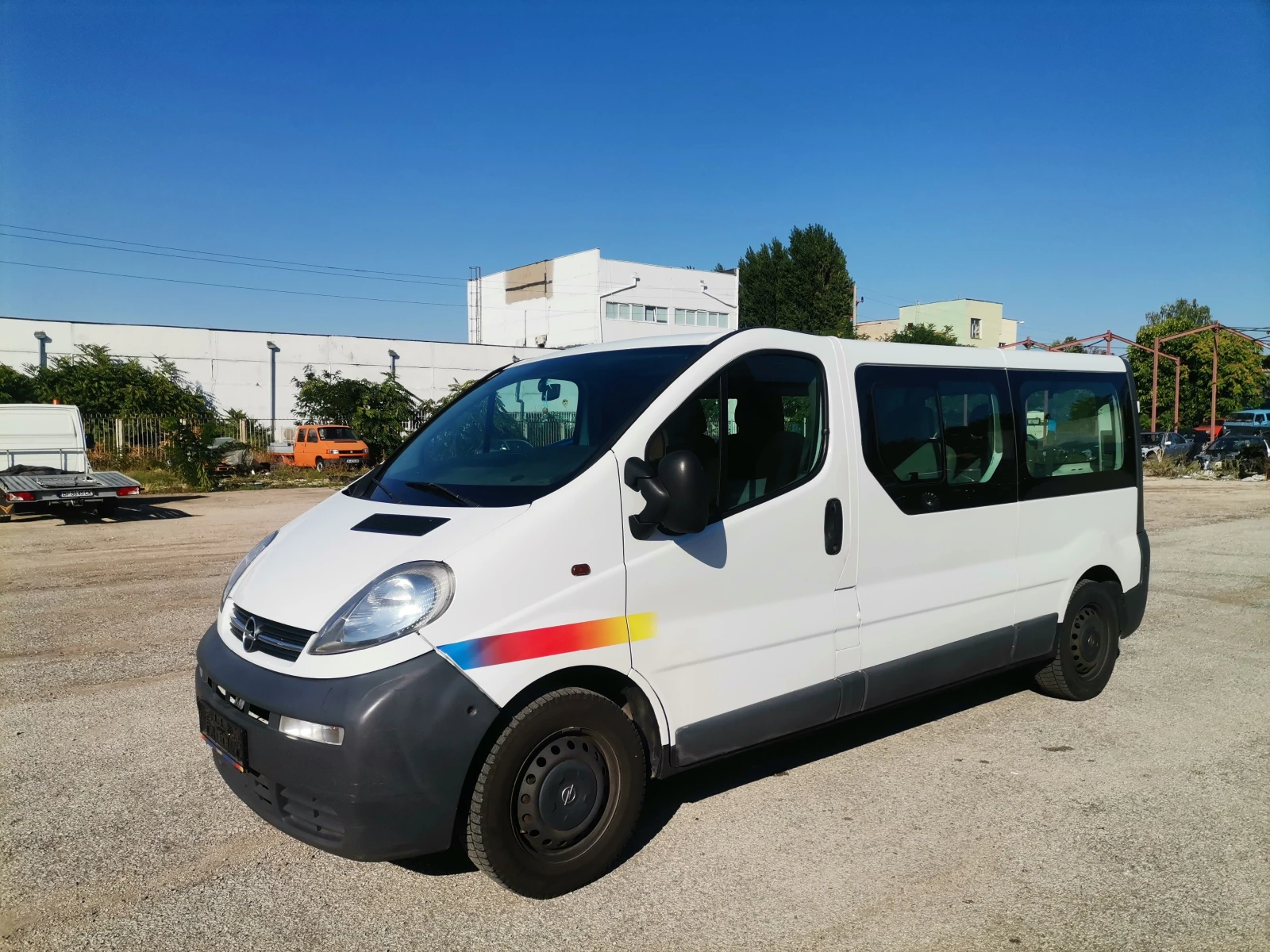 Opel Vivaro 1.9 DCI 101к.с * ДЪЛГА БАЗА 9м.*  - изображение 10