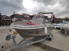 Лодка Remus 450 CS, снимка 1