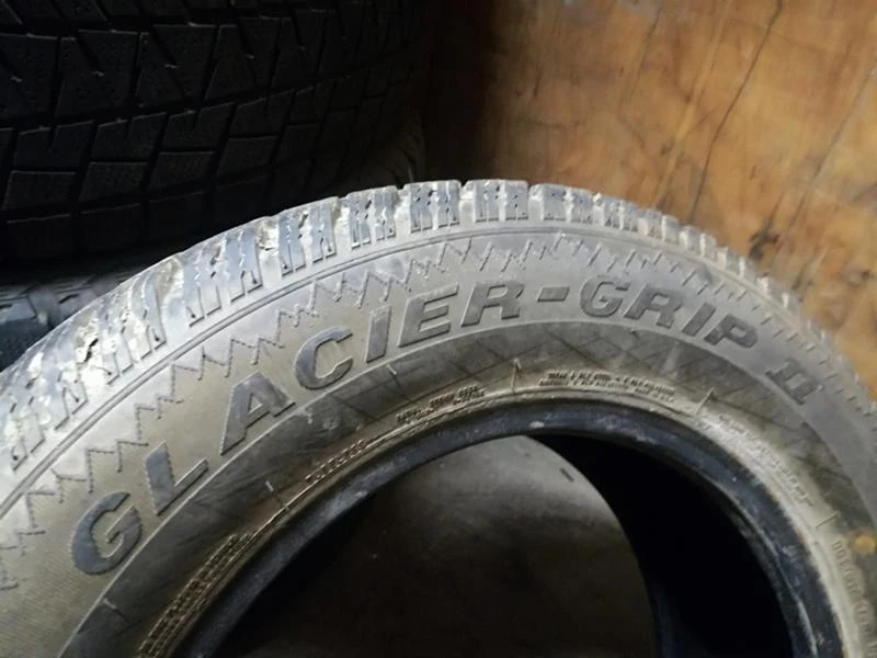 Гуми Всесезонни 215/65R16, снимка 7 - Гуми и джанти - 24236166