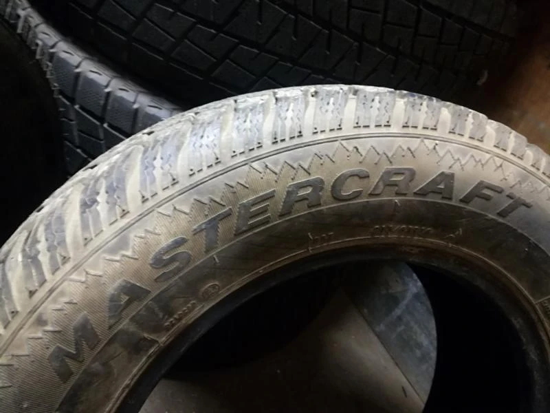 Гуми Всесезонни 215/65R16, снимка 5 - Гуми и джанти - 24236166