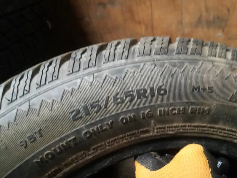 Гуми Всесезонни 215/65R16, снимка 6 - Гуми и джанти - 24236166