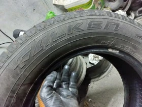 Гуми Зимни 225/65R17, снимка 4 - Гуми и джанти - 39124028