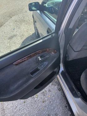 Volvo V40, снимка 10