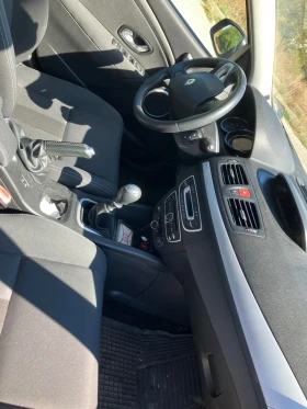 Renault Megane, снимка 8