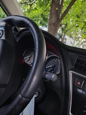 Обява за продажба на Toyota Auris ~14 000 лв. - изображение 9