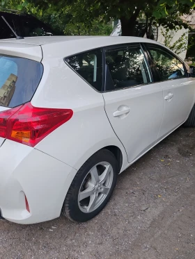 Обява за продажба на Toyota Auris ~14 000 лв. - изображение 6